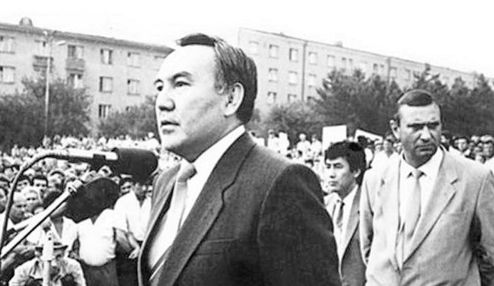 دومنا پەشى تۇسىنە ءجيى ەنەدى