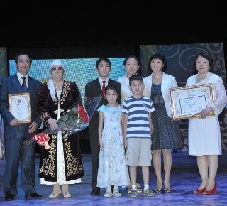 التىن دىڭگەك