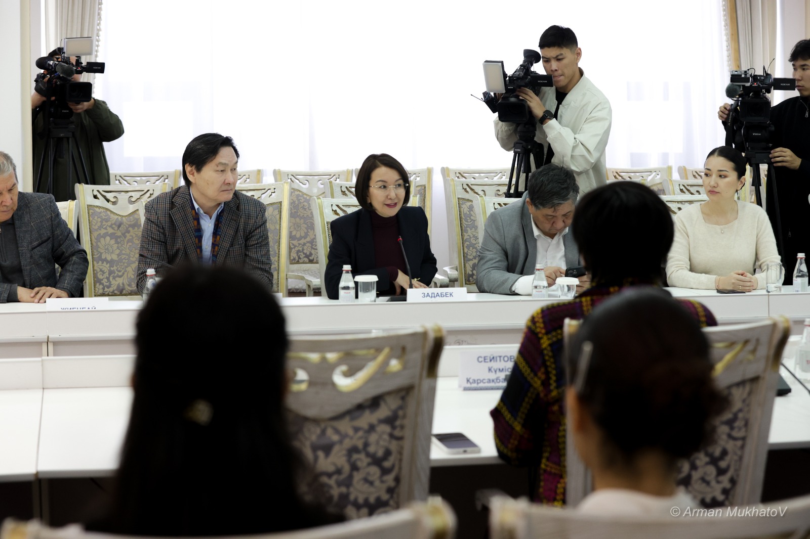 «ۇلت وقيتىن 100 كىتاپ» جوباسى تانىستىرىلدى