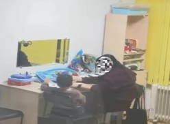 قاراعاندى پوليتسياسى بالانى ۇرىپ وقىتقان لوگوپەدكە قاتىستى تەكسەرىس باستادى