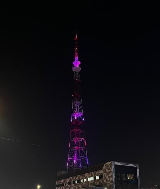 تاۋەلسىزدىك كۇنىنە وراي الماتىداعى تەلەمۇنارا جاڭا كەلبەتكە ەندى