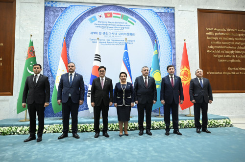 ورتالىق ازيا مەن كورەيا: ەكولوگيالىق ماسەلەلەر پارلامەنتتىك دەڭگەيدە تالقىلاندى