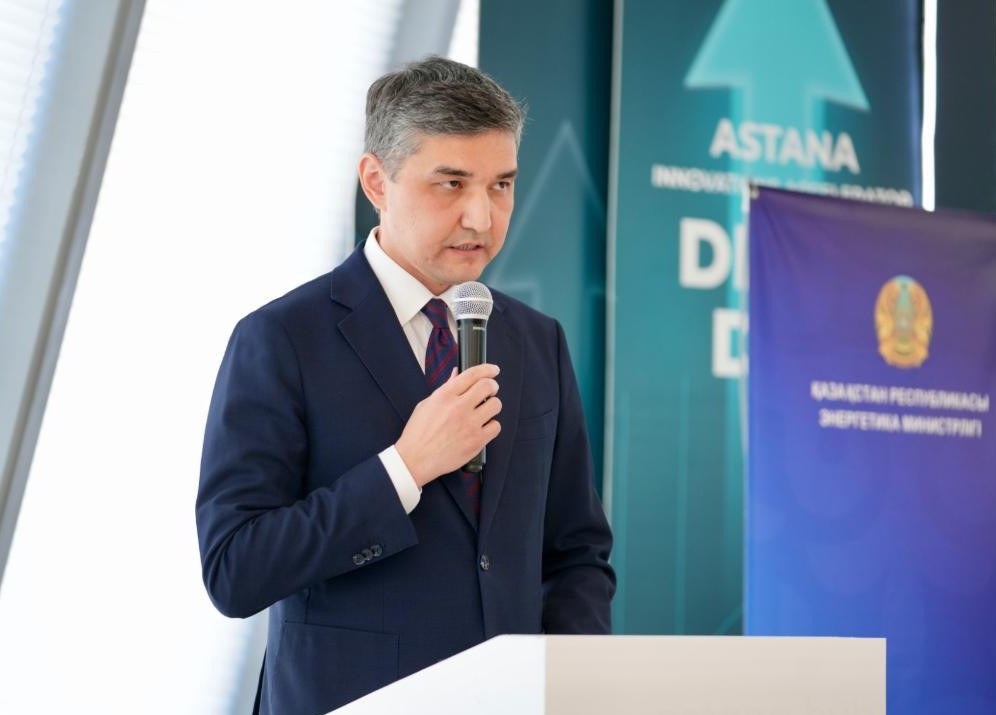 روبوتتار مەن جاساندى ينتەللەكت قازاقستان ەنەرگەتيكاسىنا 44 ملرد تەڭگە ۇنەم اكەلدى