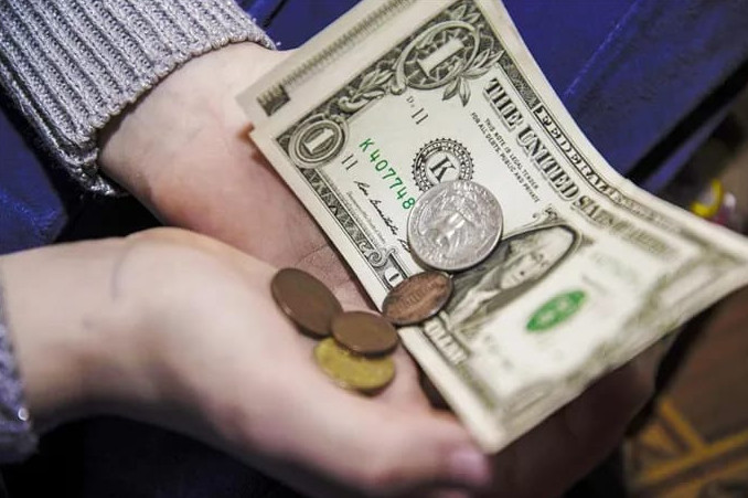 جۇرتتى قورقىتىپ, اقشا بوپسالاعان