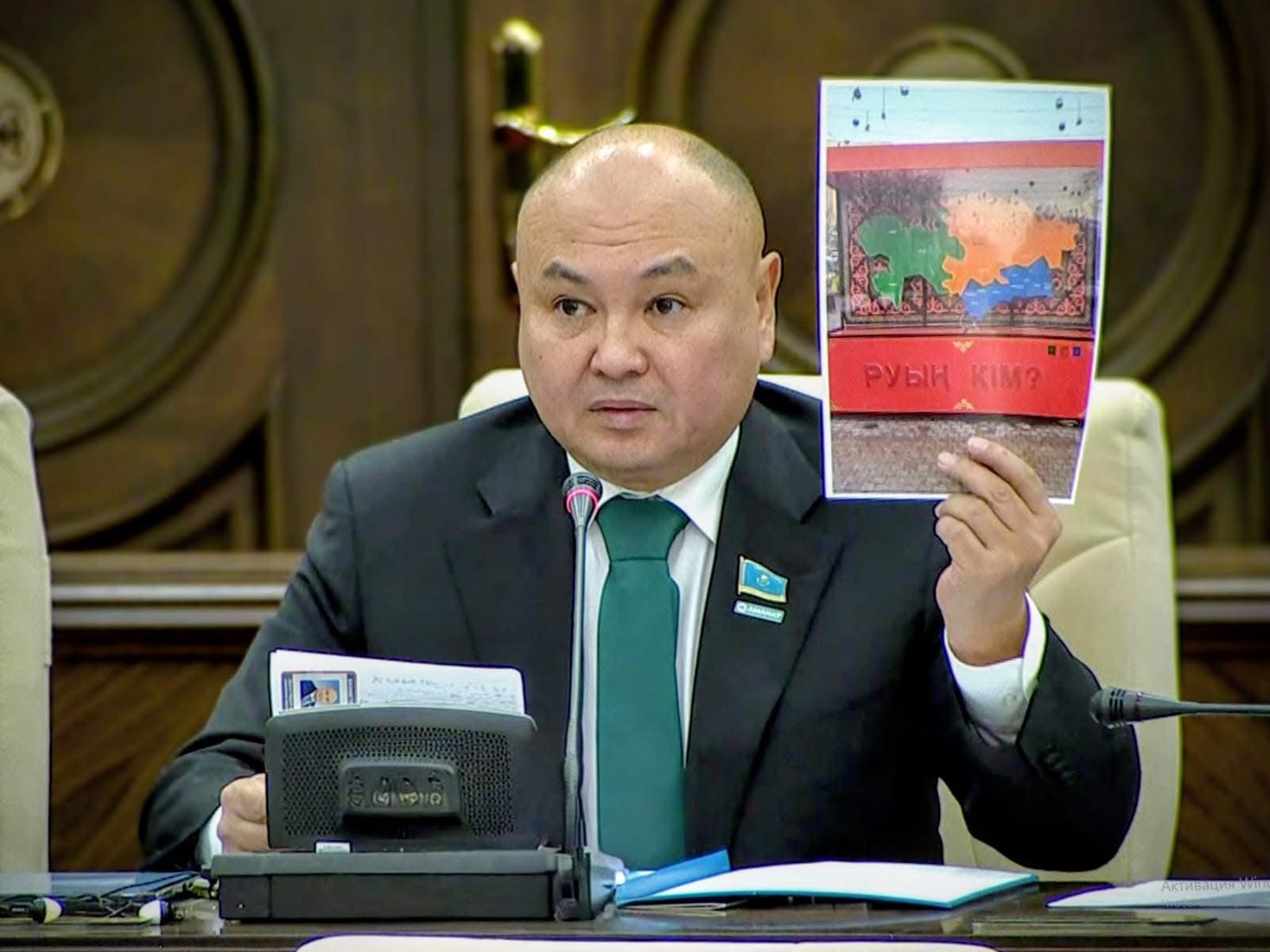 ەرلان سايروۆ: رۋشىلدىق تەندەنتسيا – مەملەكەتتىلىكتى شاشىراتۋعا اكەلەتىن قاۋىپتى قۇبىلىس