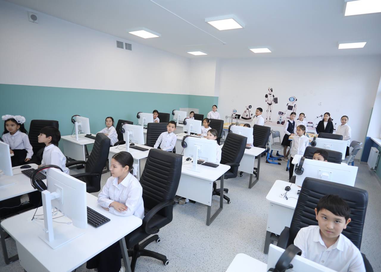 اقتاۋدا 13-ءشى مەكتەپ اشىلدى: وڭىردەگى ۇلتتىق جوبا ءساتتى قورىتىندىلاندى