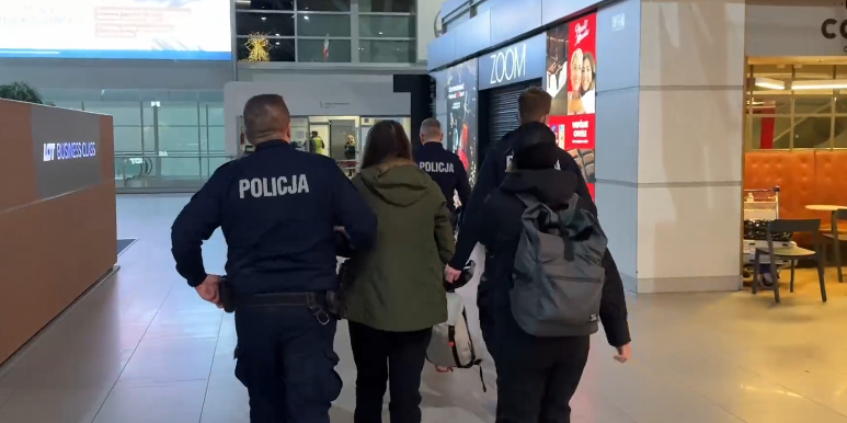 ادام اعزالارىن ساۋدالاۋمەن اينالىسقان كۇدىكتى پولشادا ۇستالدى