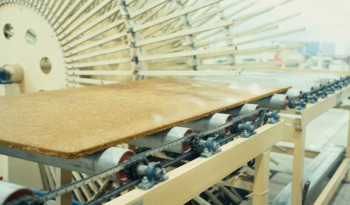 تايىنشا اۋدانىندا ساباننان ساپالى جيھاز جاسايتىن تسەح اشىلدى