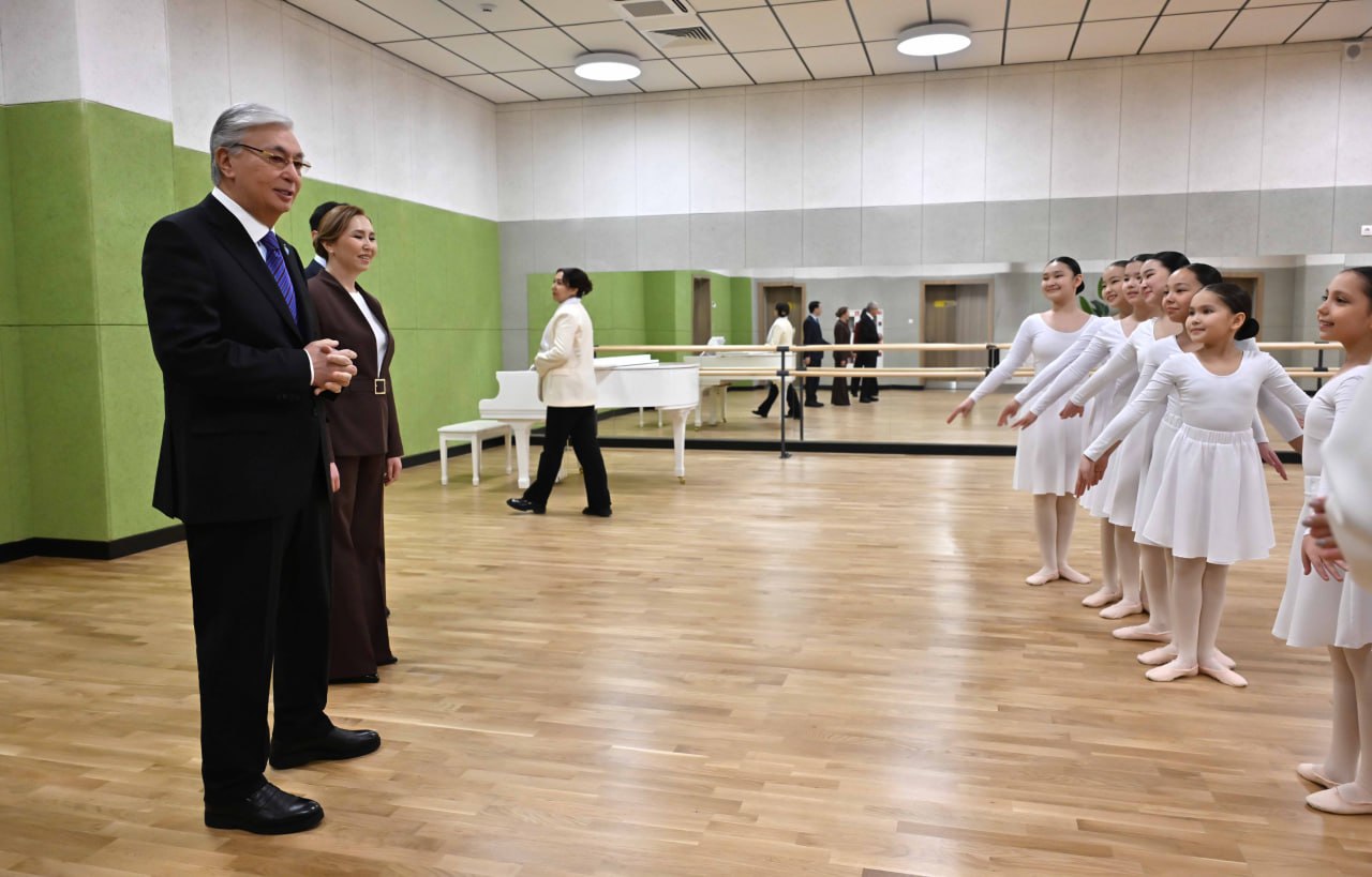 پرەزيدەنت Tanym كوپفۋنكتسيونالدى كەشەنىن ارالاپ كوردى