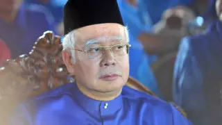 مالايزياداعى ەڭ ءىرى جەمقورلىق جانجالى: ەكس-پرەمەر 15 جىلعا سوتتالدى