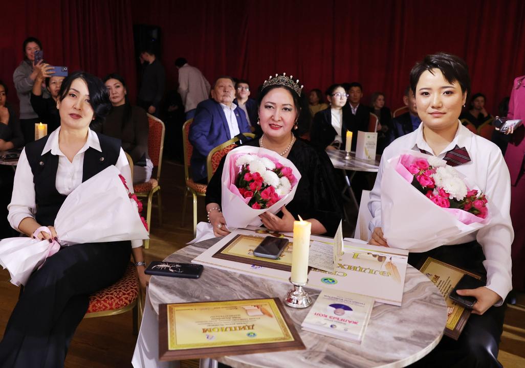 ادەبي بايقاۋدىڭ جەڭىمپازدارى انىقتالدى