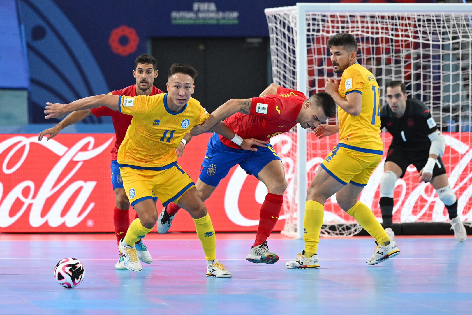 فۋتزالدان قازاقستان كۋبوگىندە توسىن ناتيجە تىركەلدى