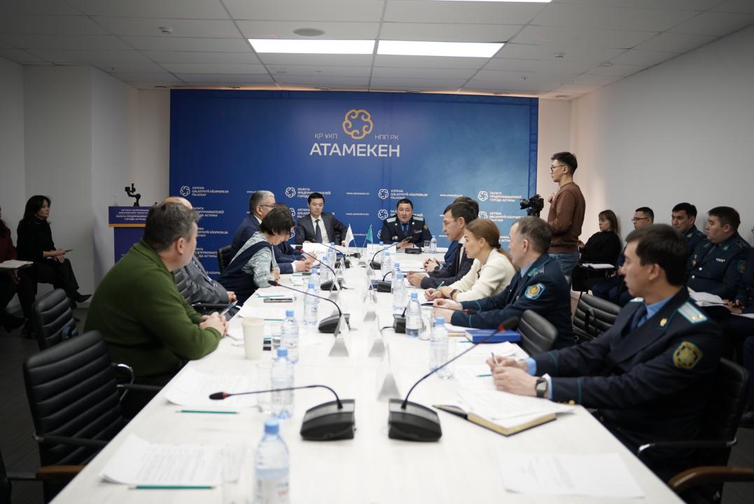 قاۋىپسىز ونلاين-ساۋدا: سۋىق قارۋ ساتىلىمنان الىنىپ تاستالۋى ءتيىس