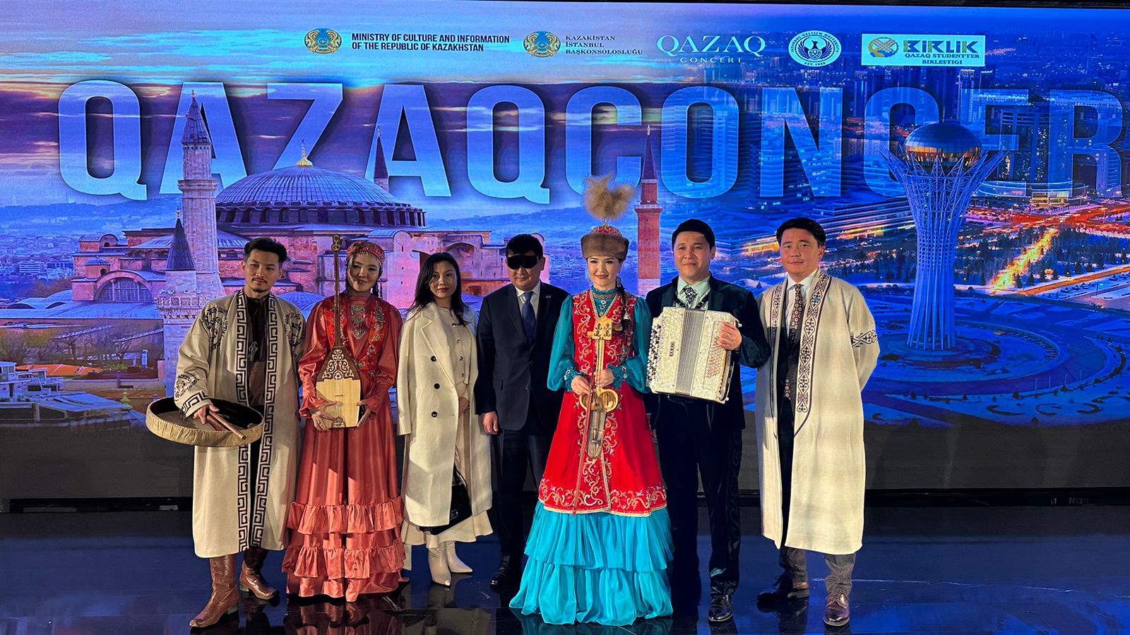 ىستانبۇل تورىندە قازاق اۋەنى قالىقتادى