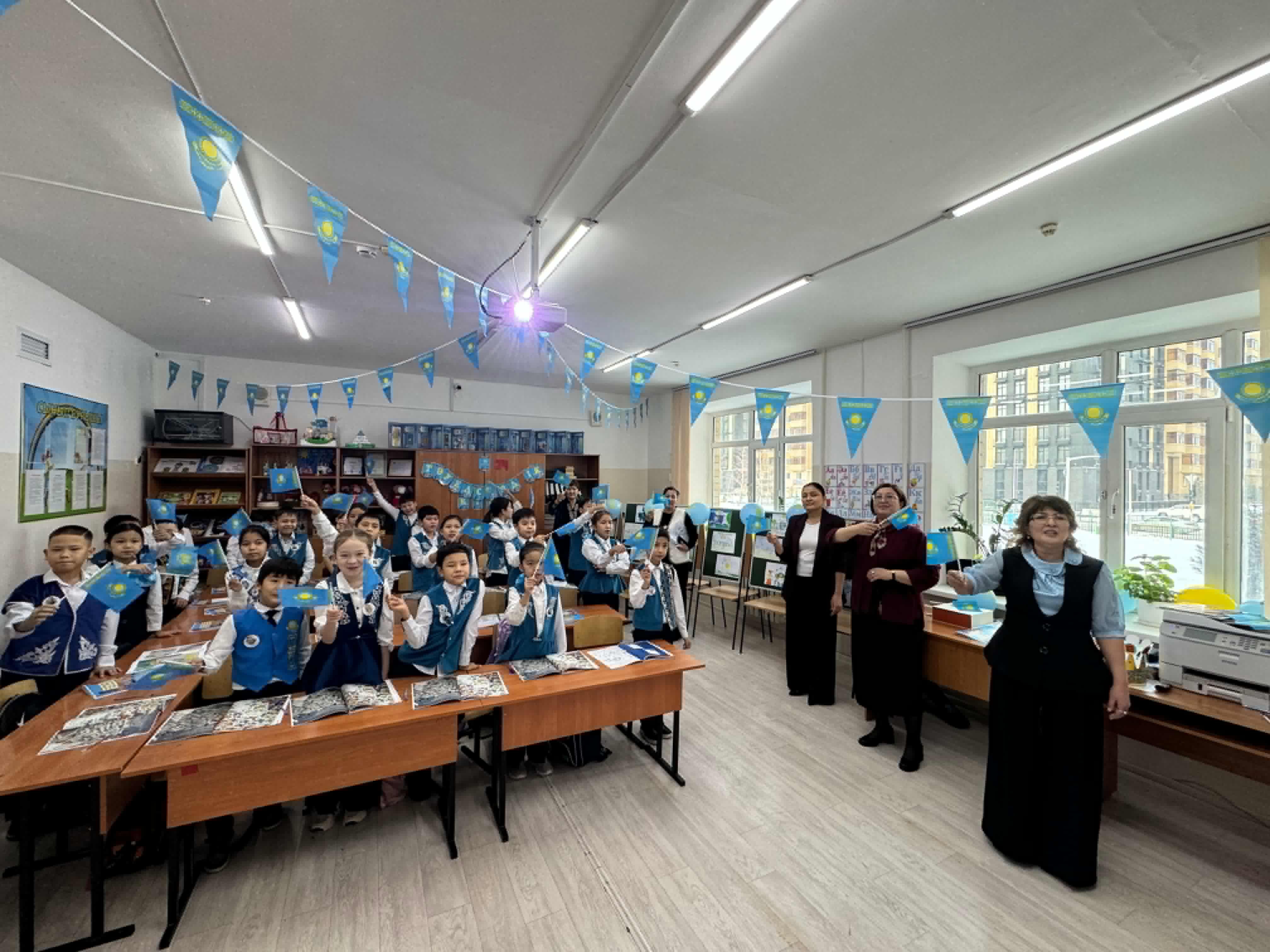 تاعىلىمدى تاربيە ساعاتى