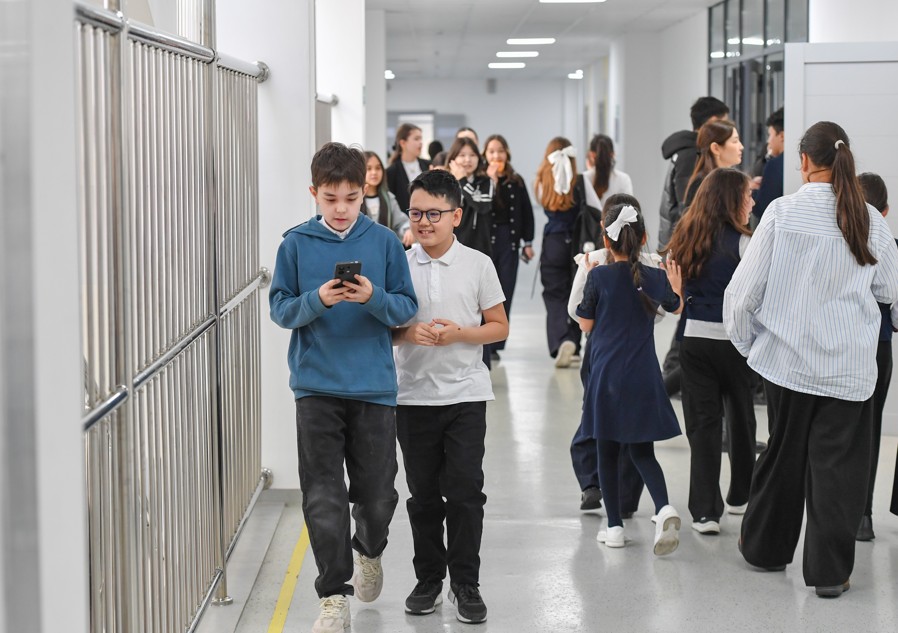 مۇعالىمگە قوعام ءىلتيپاتى ماڭىزدى