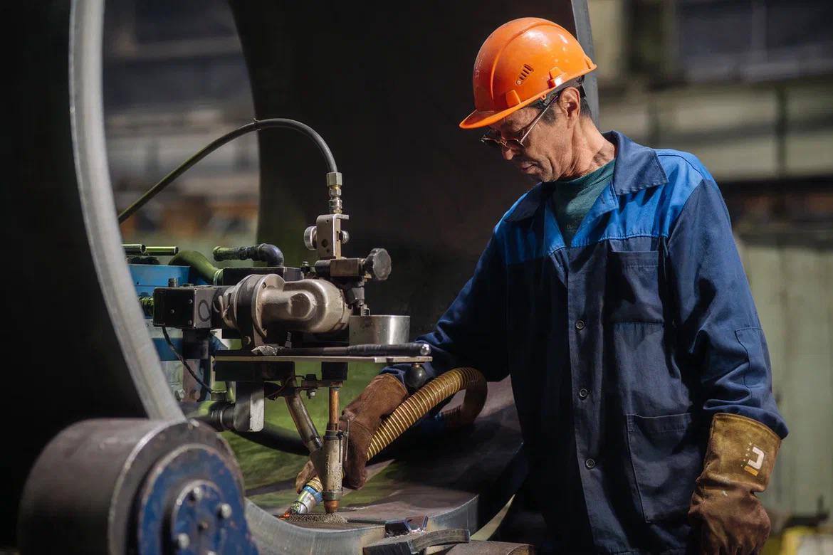 كاسىپكەرلەر ونەركاسىپكە قاتىستى مەملەكەتتىك رەفورمانى قولدادى