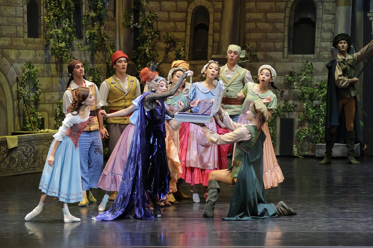 الەمگە ءھام ەلگە ايگىلى