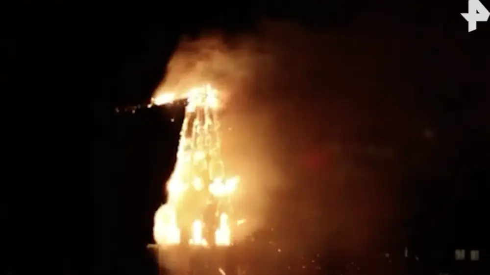 امستەردامدا 150 جىلدىق تاريحى بار شىركەۋ وتقا وراندى