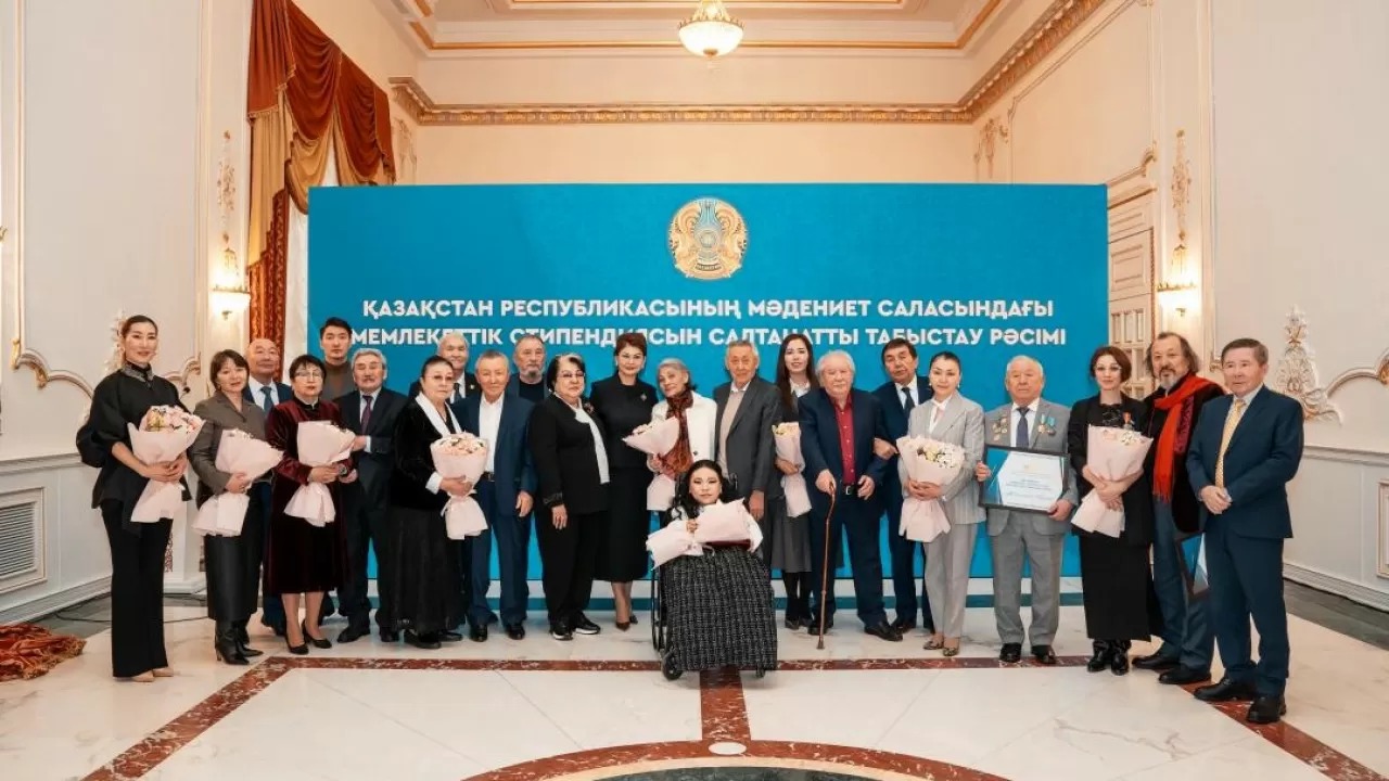 استانادا مادەنيەت قايراتكەرلەرىنە مەملەكەتتىك ستيپەنديا تاپسىرىلدى