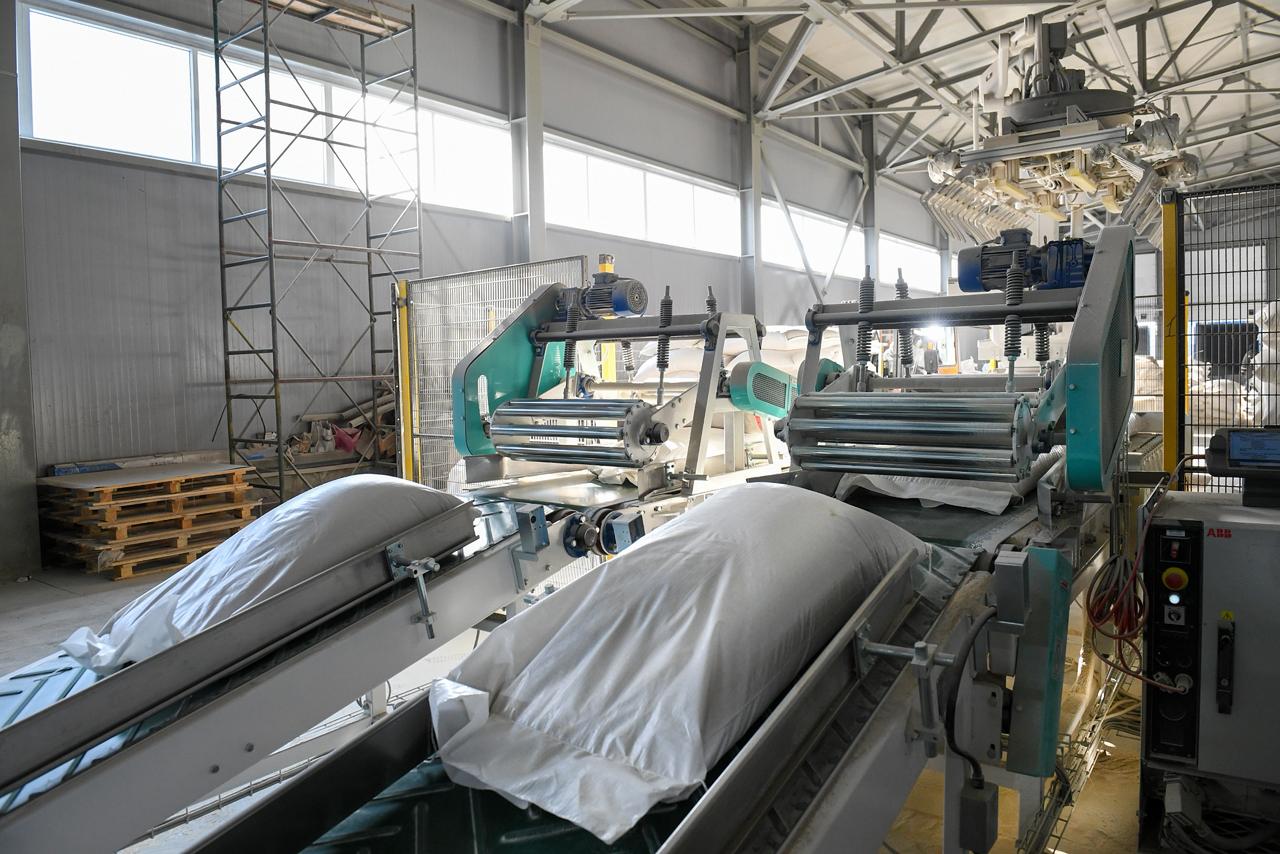 قوناەۆتا اشىلعان زاۋىت 200 ادامدى جۇمىسپەن قامتىدى