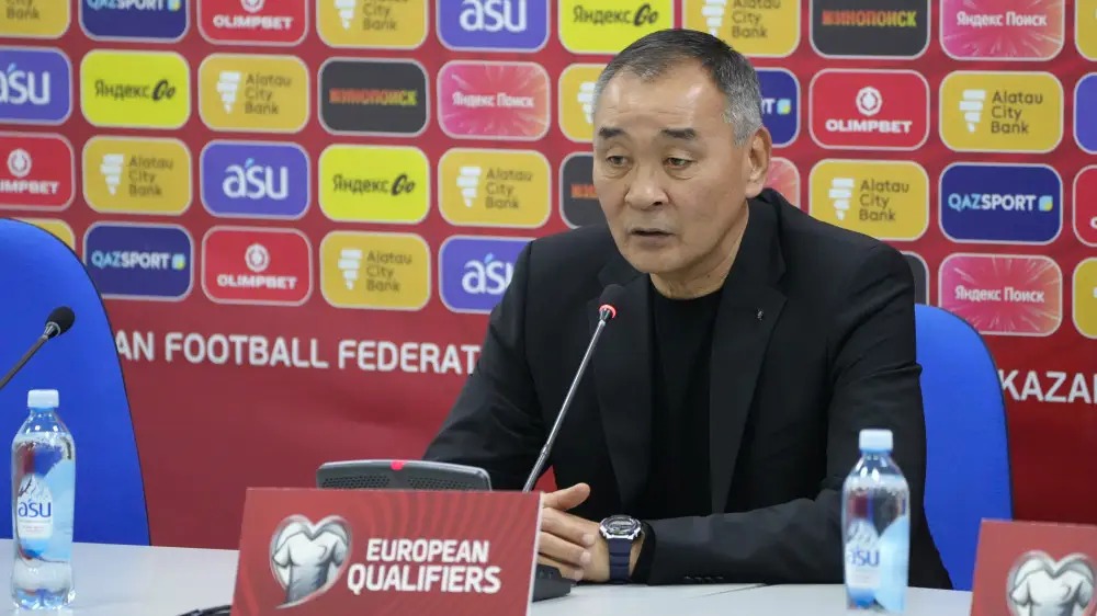 قازاقستان فۋتبول قۇراماسىنىڭ باس باپكەرى بەلگىلى بولدى