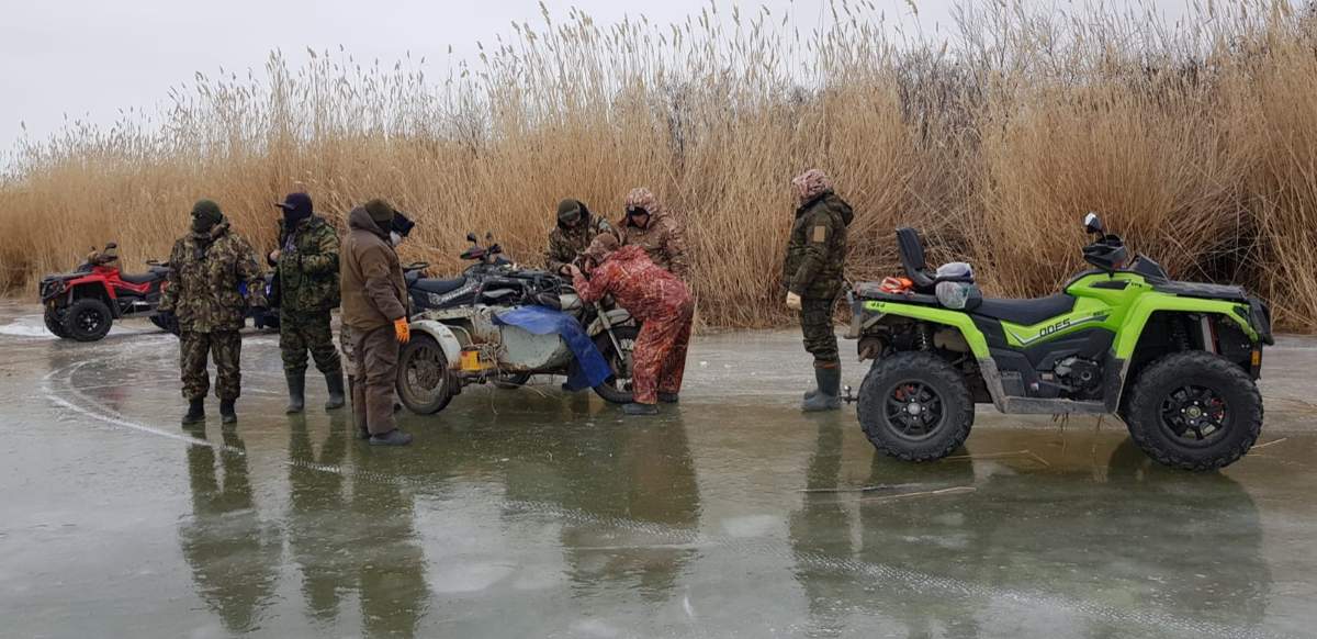 اتىراۋدا بالىق قورعاۋ ينسپەكتورلارى كۆادروتسيكلمەن جايىققا ءتۇسىپ كەتتى