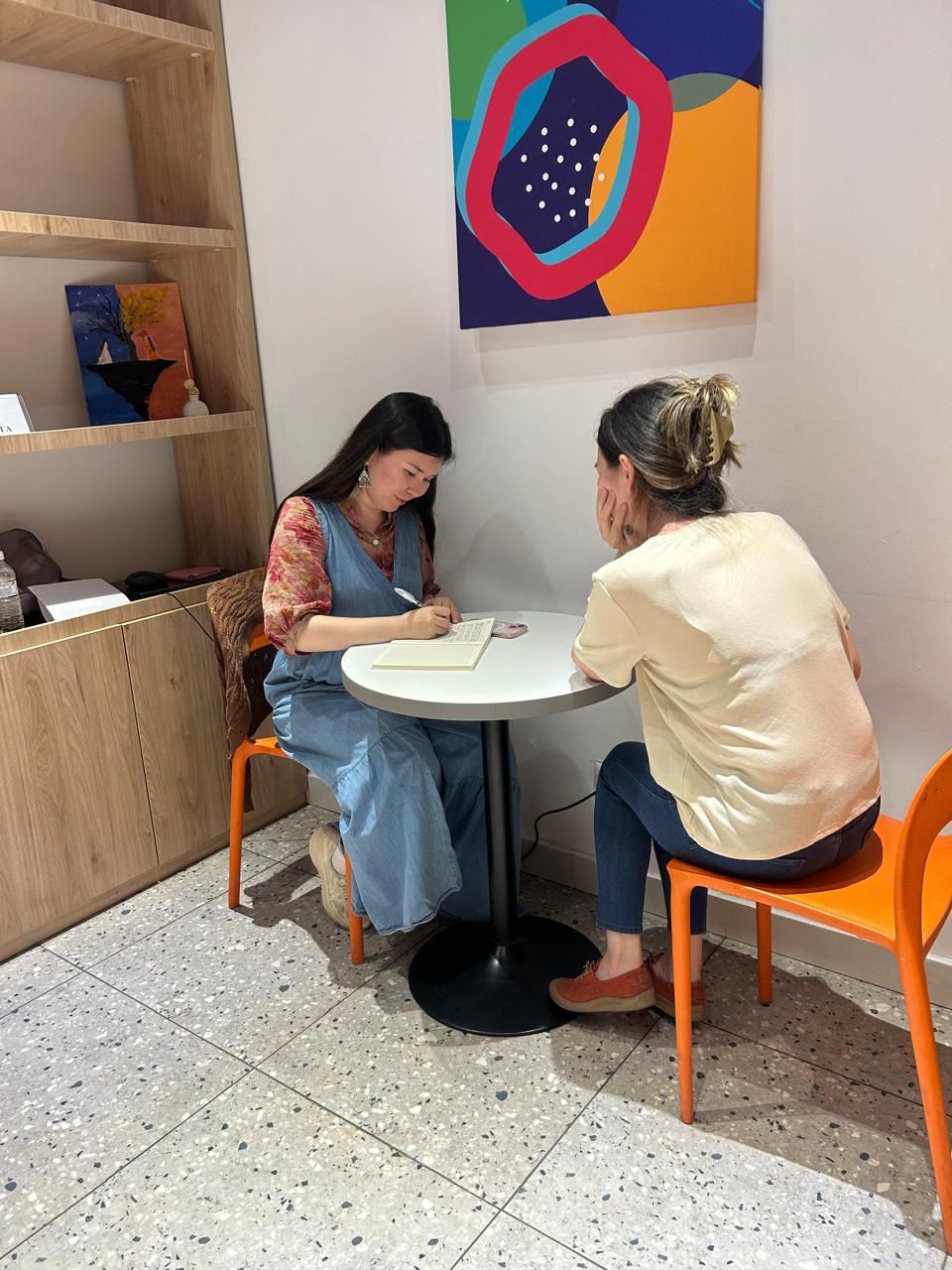 الماتىدا 6 مىڭنان استام جاسقا پسيحولوگيالىق كەڭەس بەرىلدى