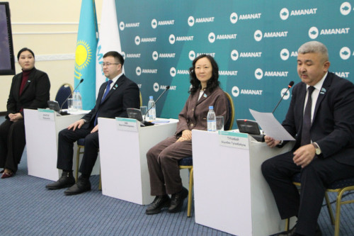 پاۆلودارلىق ەرىكتىلەر: وڭىرلىك فرونت-وفيستەردىڭ جۇمىس كەستەسىن يكەمدى ەتۋ قاجەت