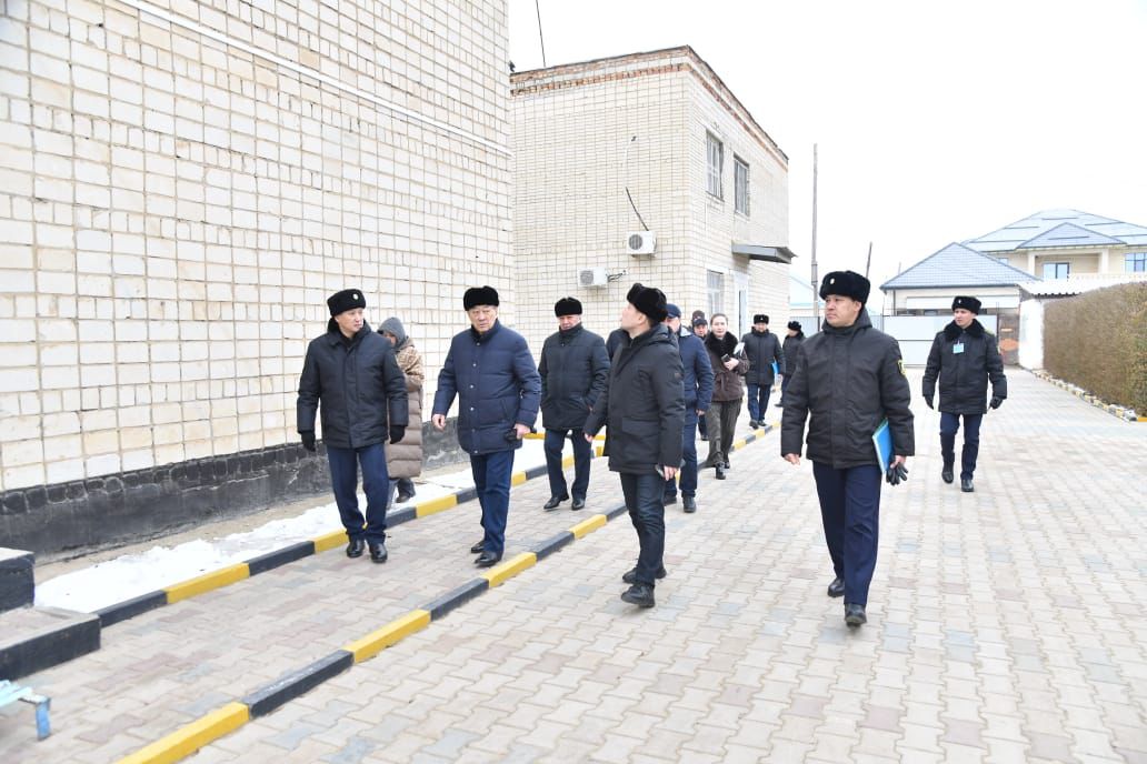 اتىراۋداعى جاعالاۋ كۇزەتىنىڭ عيماراتى اپاتتى جاعدايدا تۇر