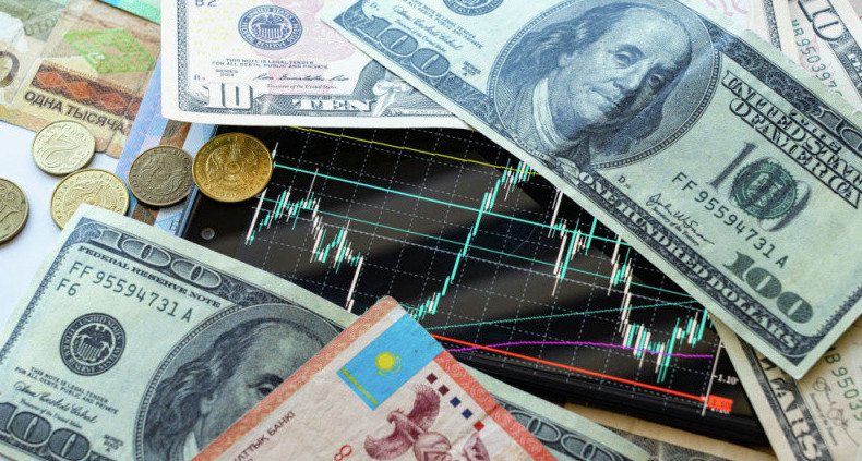 استانا مەن الماتىدا دوللار قانشادان ساۋدالانىپ جاتىر