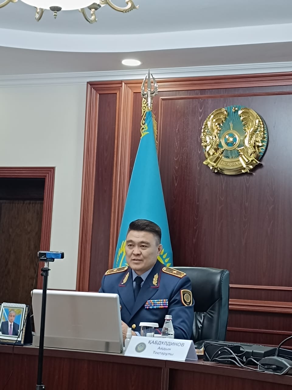 الماتىنىڭ باس پوليتسەيى جۋرناليستەرمەن جۇزدەستى