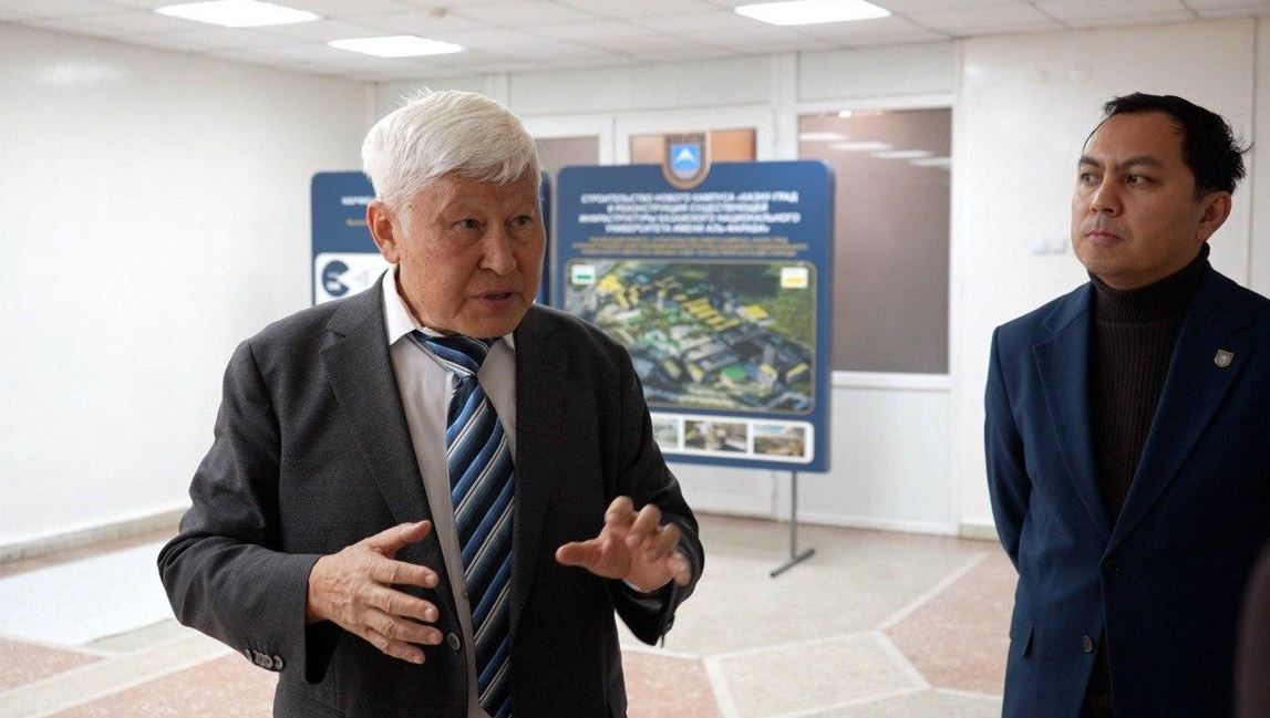 اسقار جۇمادىلداەۆ: سۋپەركومپيۋتەر كۇردەلى ەسەپتى ءۇش ساعاتتا شىعارىپ بەرەدى