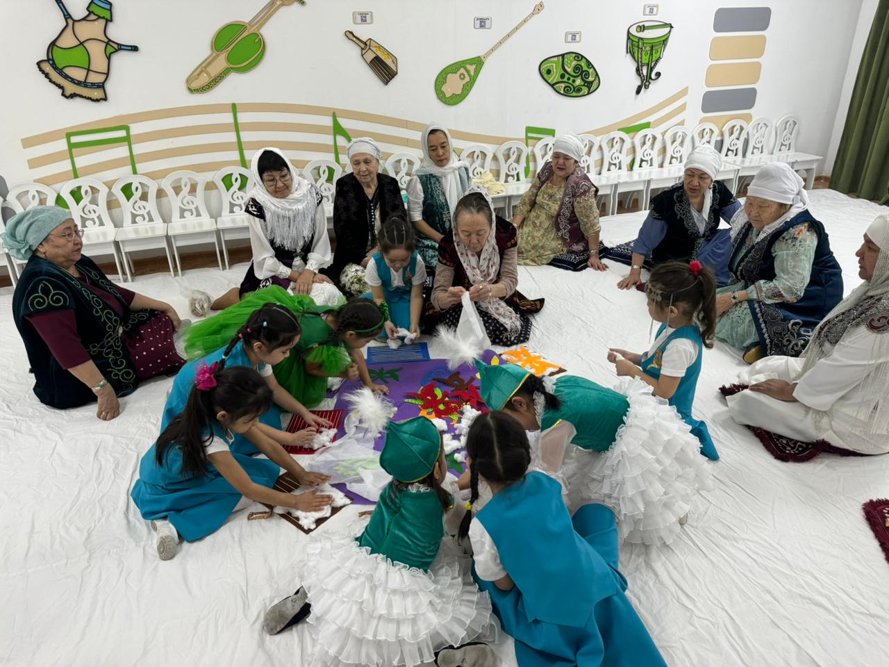 ا.شوتبايقىزى