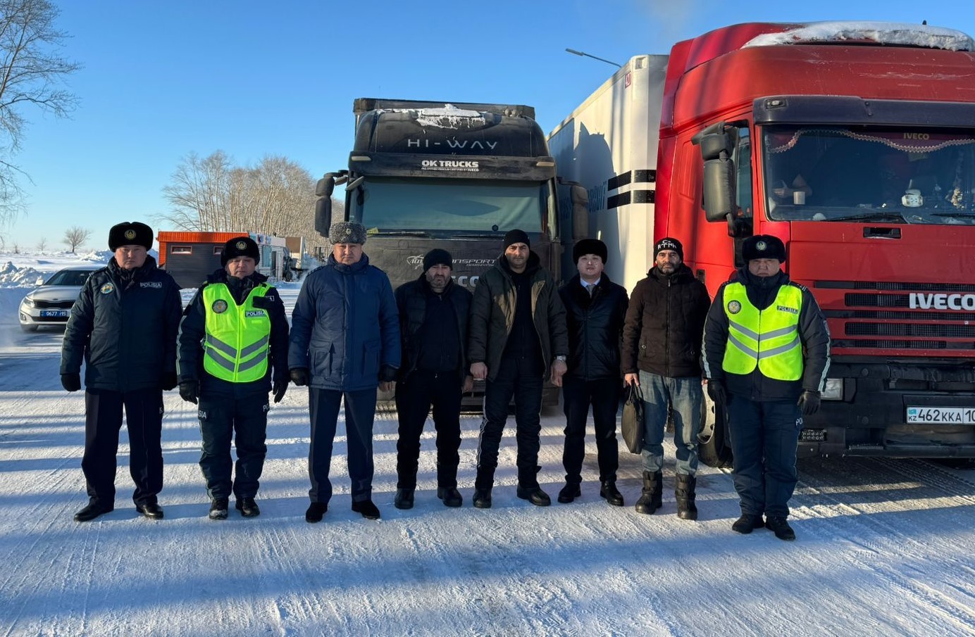 سولتۇستىك قازاقستاندا ايازدا كولىكتەرى قاتىپ قالعان شەتەلدىكتەر قۇتقارىلدى