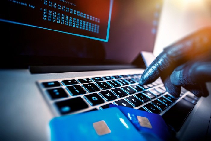 پوليتسيا دەرەگى: الاياقتاردىڭ ارباۋىنا كوبىندە كىمدەر ىلىنەدى؟