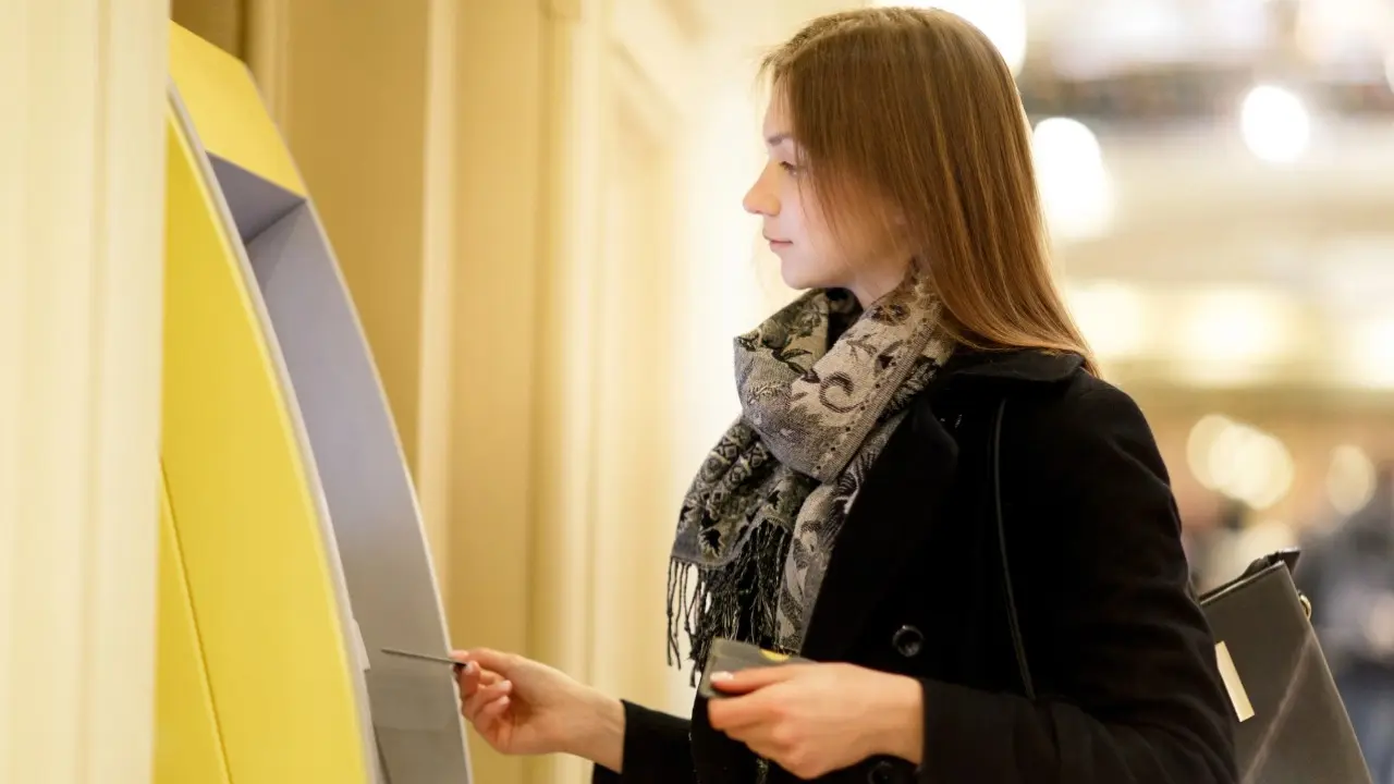 بانكوماتتان قولما-قول اقشا شەشىپ الاتىندار كامەراعا نە ءۇشىن تۇسىرىلەدى؟