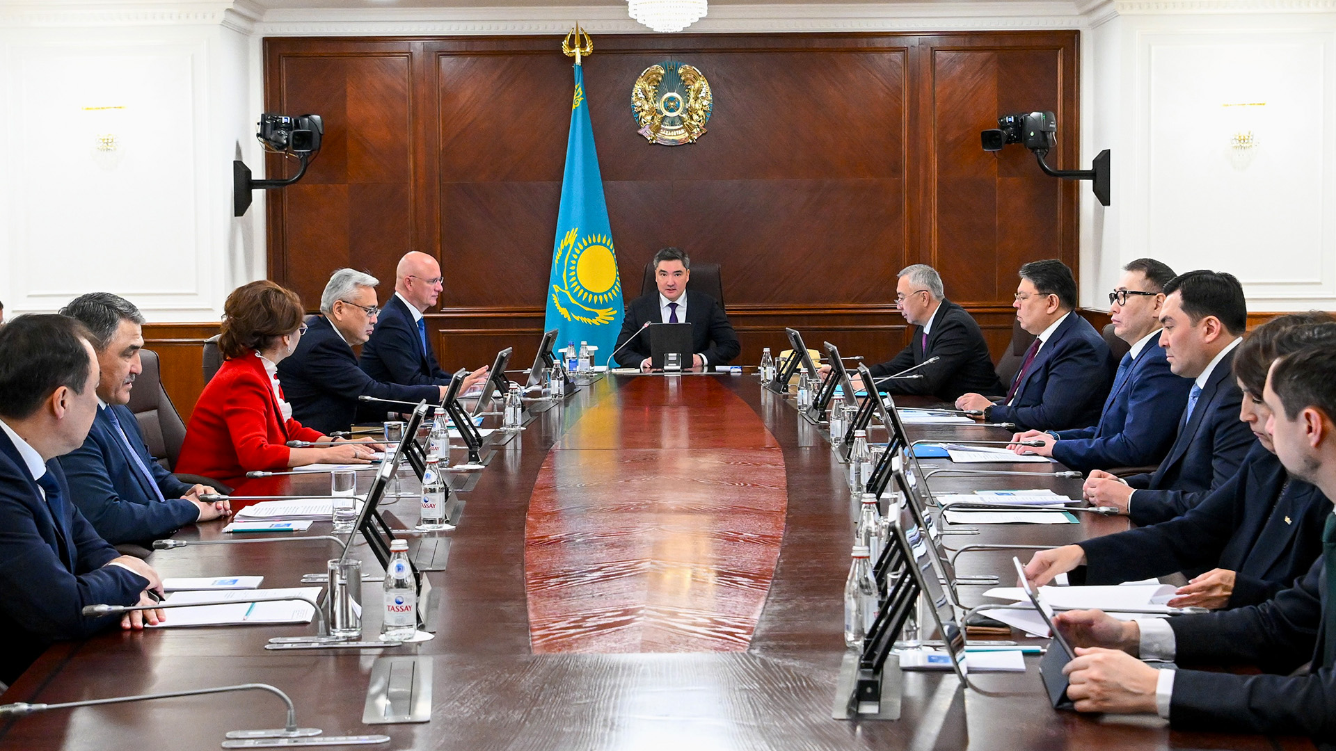 پرەزيدەنت باستامالارى – اۋقىمدى ساياسي رەفورمانىڭ زاڭدى جالعاسى