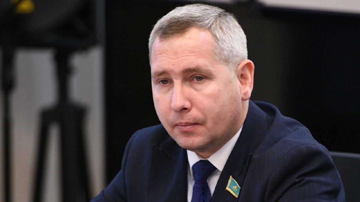 اسا ماڭىزدى ساياسي ۇدەرىس