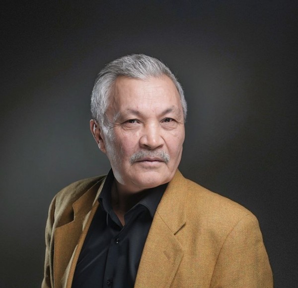 نۇرلان جۇمانيازوۆ: ساحنا ادامنىڭ ىشكى شىندىعىن اشادى