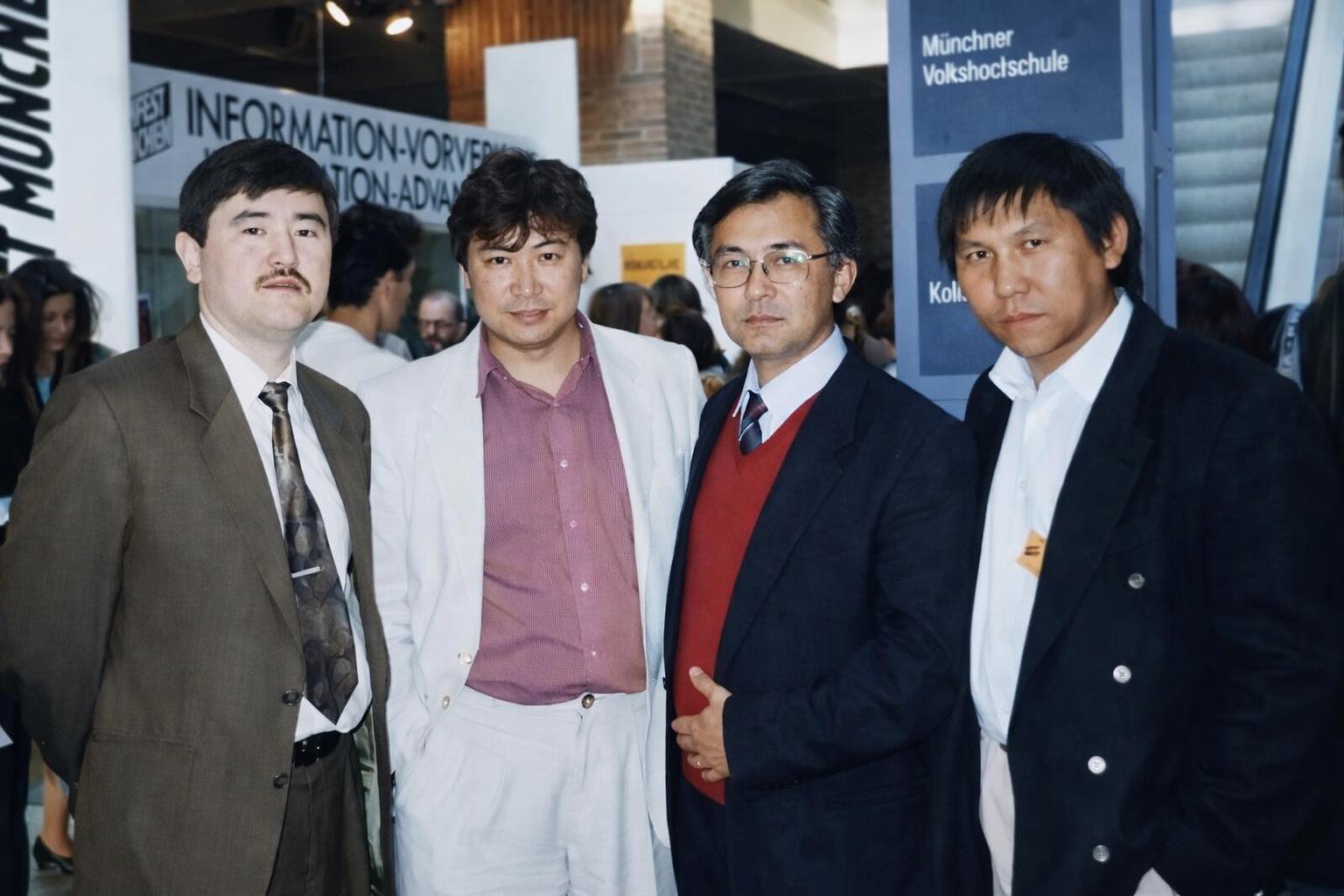 تەمىرقازىق جانىندا قوس جۇلدىز