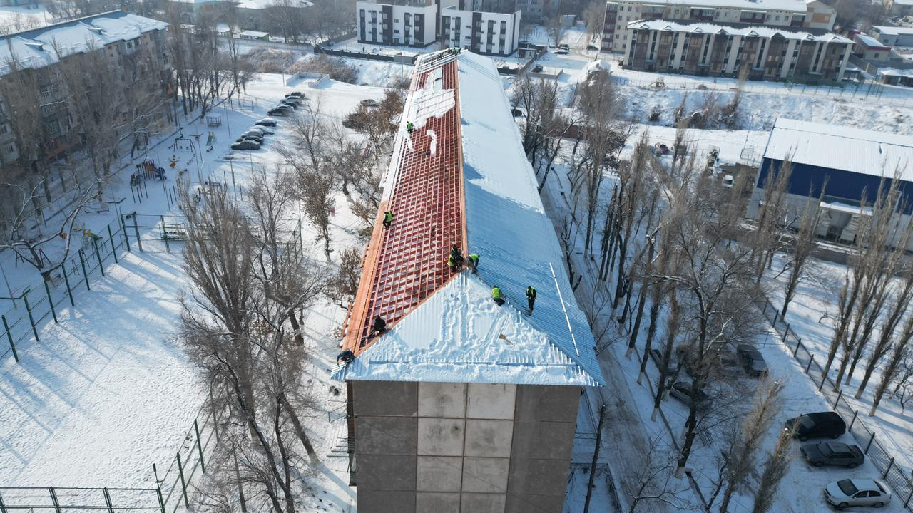 قاراسۋ اۋدانىنداعى ورتەنگەن ءۇيدى قالپىنا كەلتىرۋ جۇمىسى قالاي ءجۇرىپ جاتىر؟