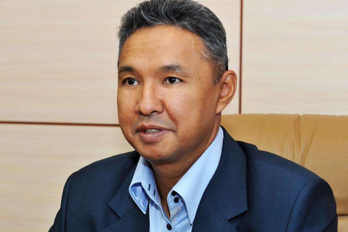 «اق جول» پارتياسى بانكتىك قۇپيانى كونستيتۋتسيالىق قورعاۋدى كۇشەيتۋدى ۇسىنادى