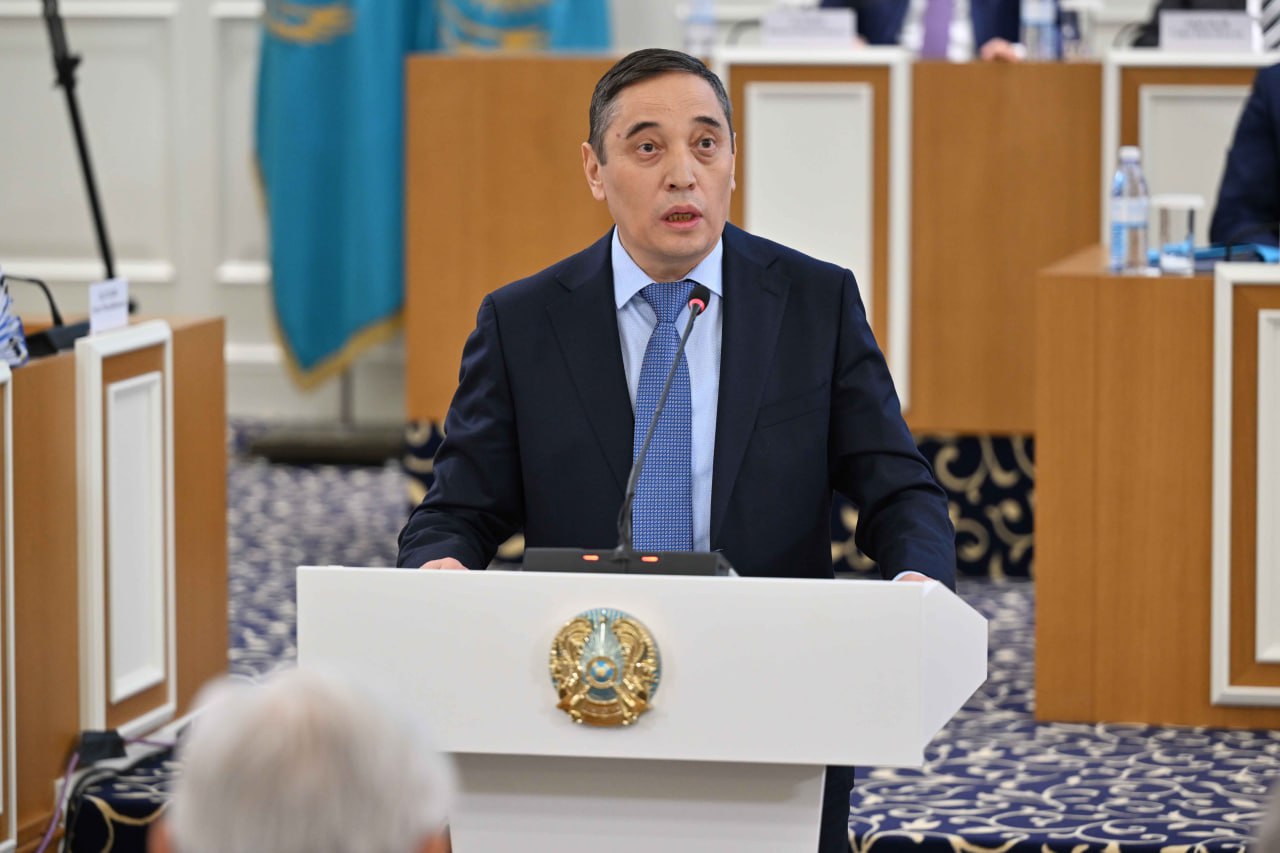 ديحان قامزابەك ۇلى: قازاقستاننىڭ ءبىلىم بەرۋ ساياساتىنداعى زايىرلى قاعيداتتاردى بەكىتۋ قاجەت