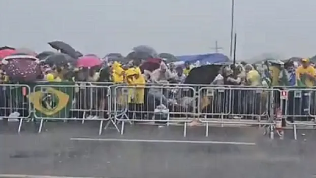 اسپاننان تۇسكەن اپات: برازيليادا نايزاعاي سوققىسىنان 72 شەرۋشى جارالاندى