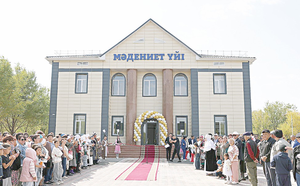 جەتىسۋ مادەنيەتى جاندانا ءتۇستى