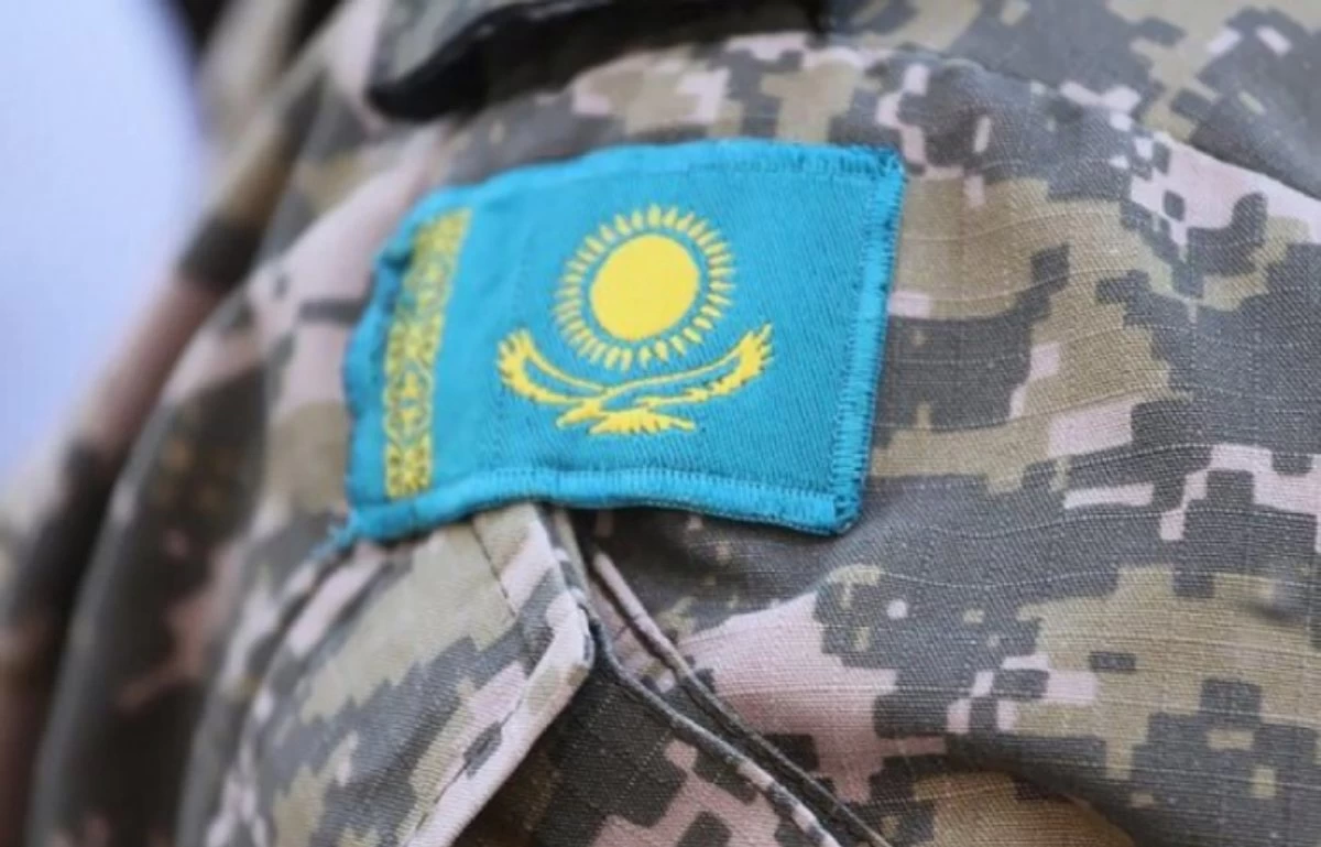 جامبىل وبلىسىندا اسكەري قىزمەتشى كوز جۇمدى