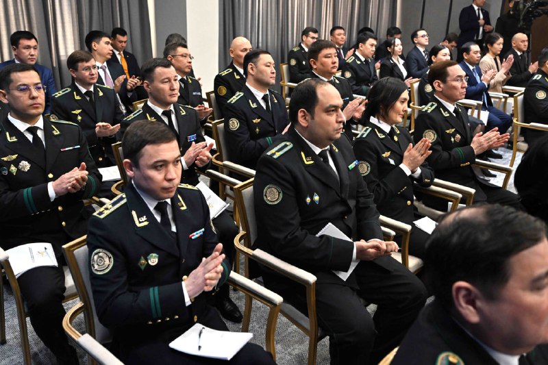 توقاەۆ: بيزنەستىڭ دامۋىن تەجەيتىن كەدەرگىلەردى جويۋ كەرەك