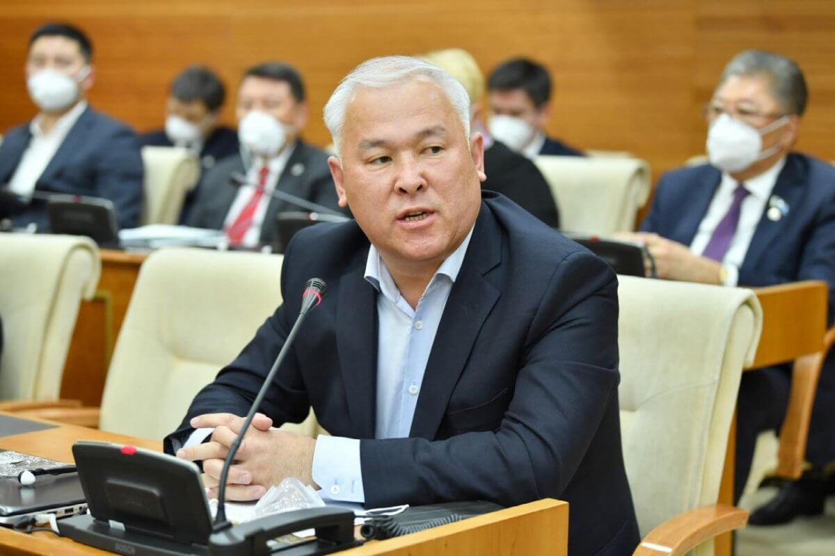 مۇرات ابەنوۆ: اتا زاڭداعى رەفەرەندۋم ۇعىمى مەن اتاۋىنا قاتىستى وزگەرىستەر جاسالدى