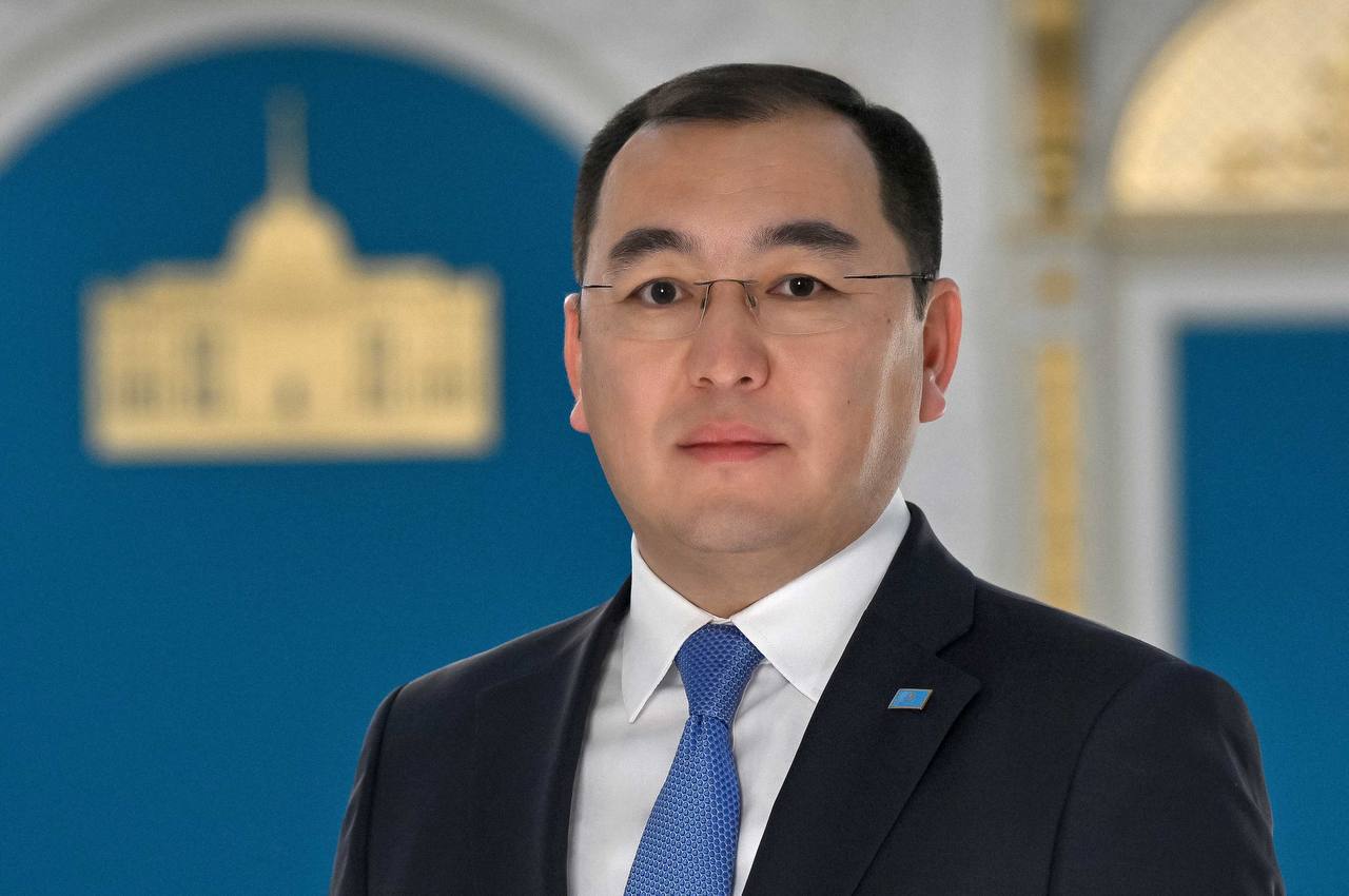 ايبەك سمادياروۆ پرەزيدەنتتىڭ كەڭەسشىسى – ءباسپاسوز حاتشىسى بولىپ تاعايىندالدى